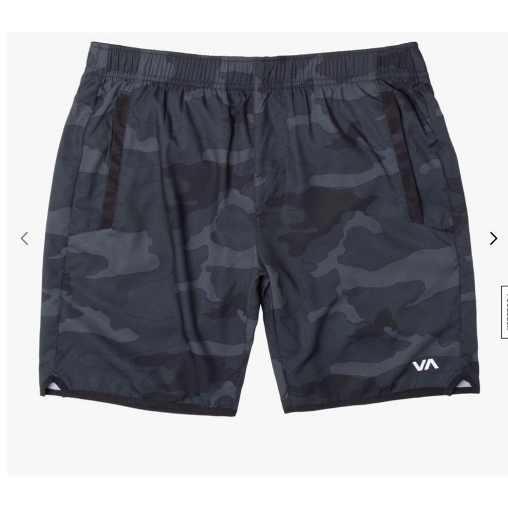 RVCA yogger training mens shorts small camo - Picture 1 of 7